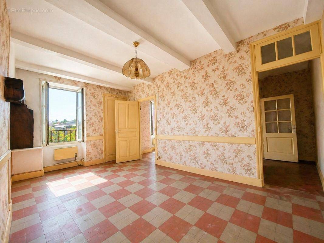Appartement à AUBENAS