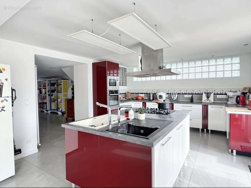 Maison à NIEULLE-SUR-SEUDRE