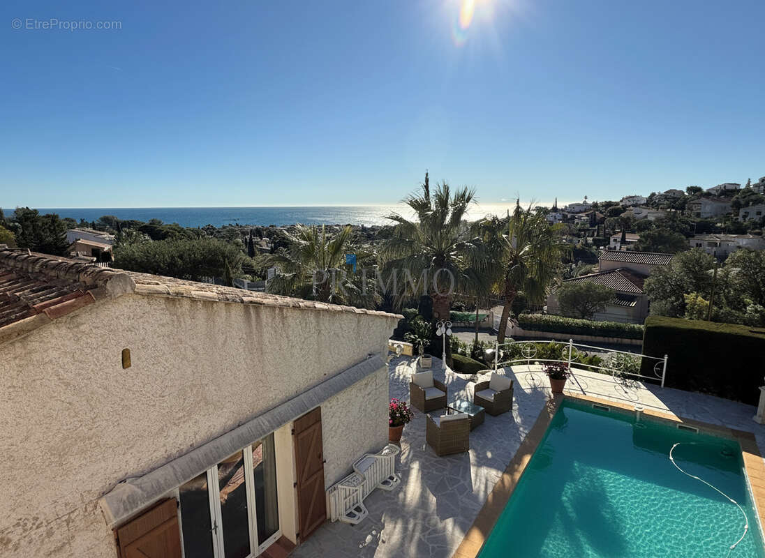 Maison à FREJUS