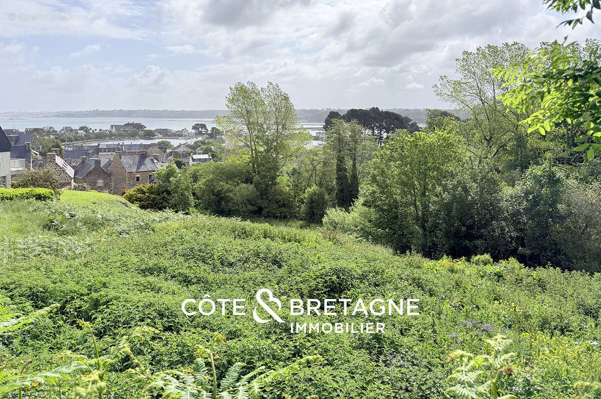 Terrain à PERROS-GUIREC