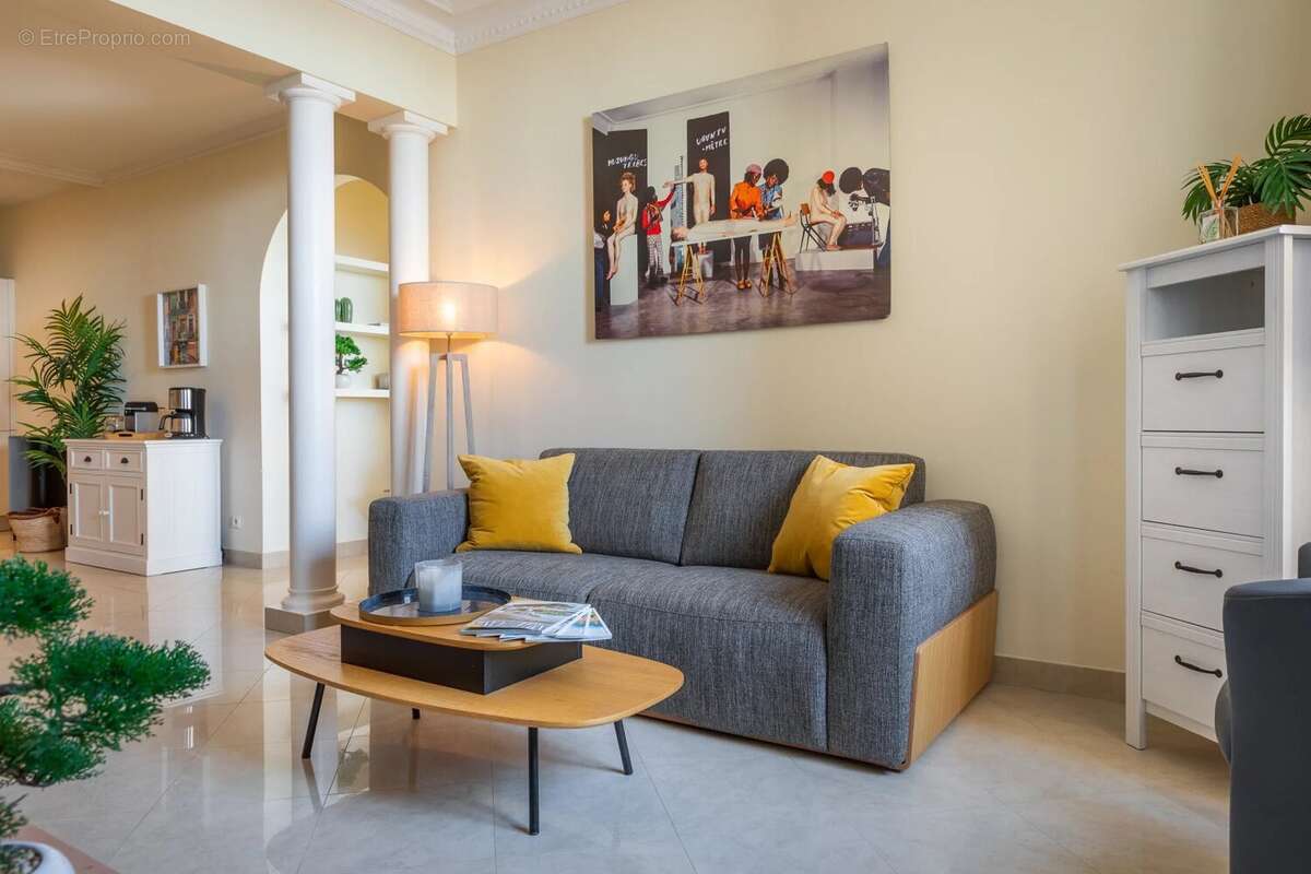 Appartement à BEAUSOLEIL