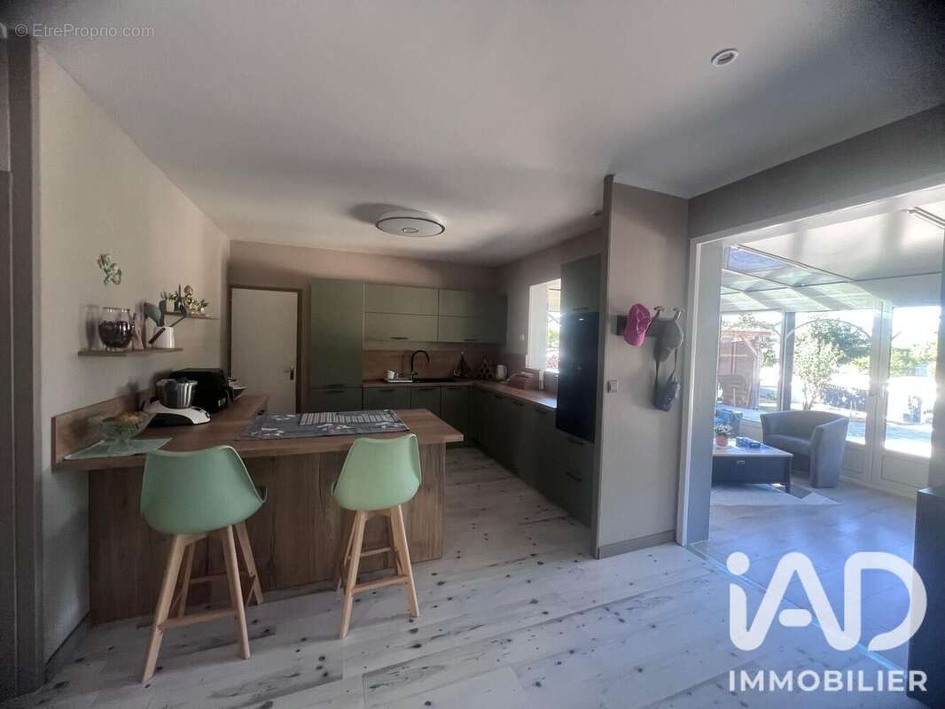 Maison 91 m² à Nibelle  - photo 6