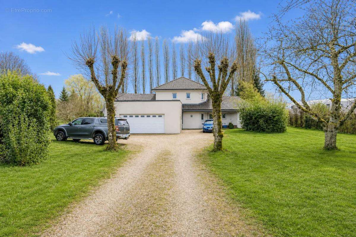 Charmante maison avec étang privé à Pusey - photo 10