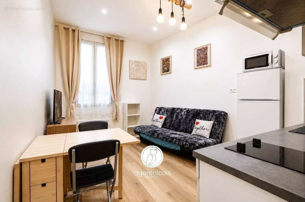 Nice // Centre-Ville : 2 pièces / Bon état / Investissement locatif - photo 3