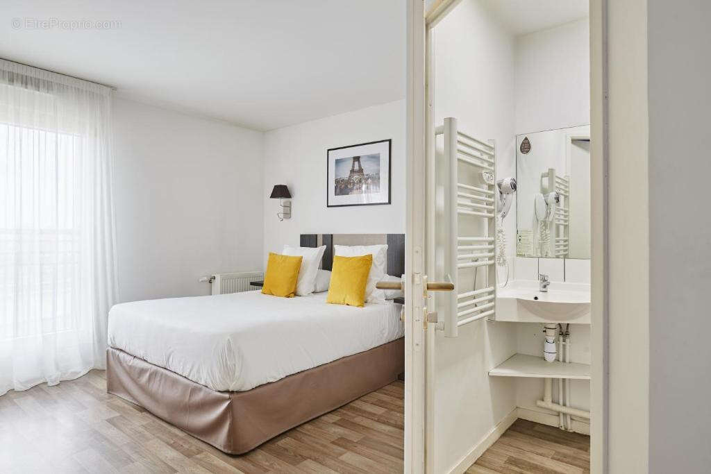 Appartement à LEVALLOIS-PERRET