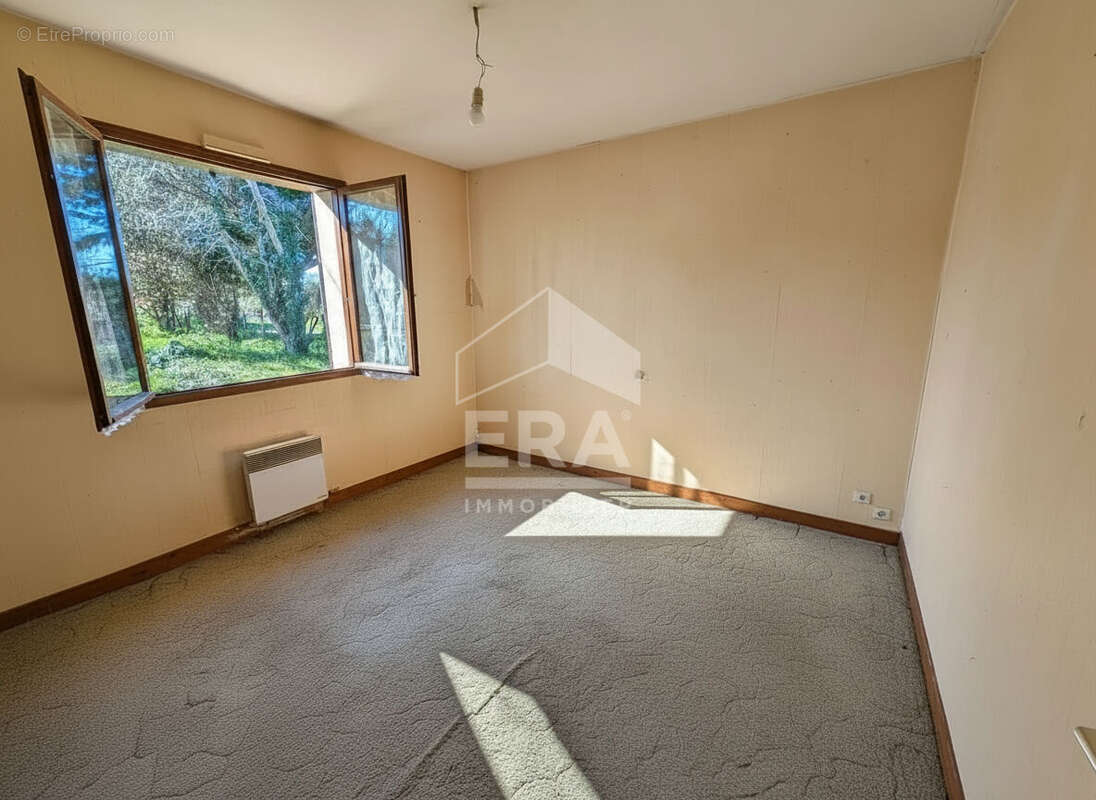 Maison à MONTPON-MENESTEROL