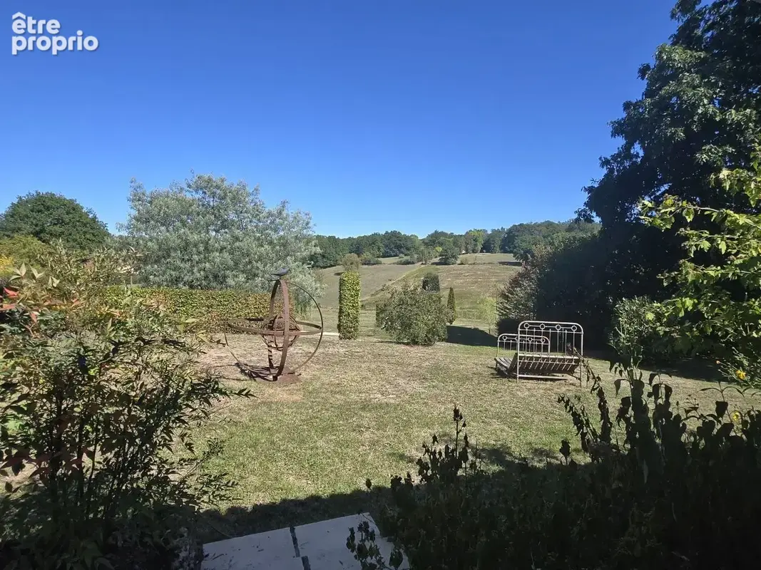 Maison en pierres en harmonie avec son jardin! - photo 42