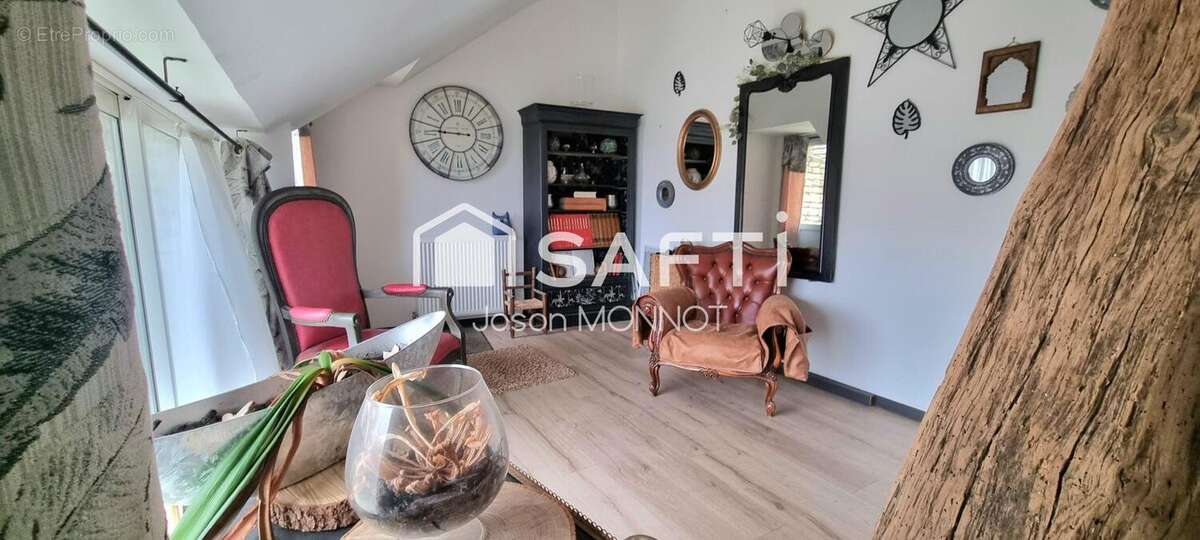 Maison 270 m² à Arthonnay  - photo 2