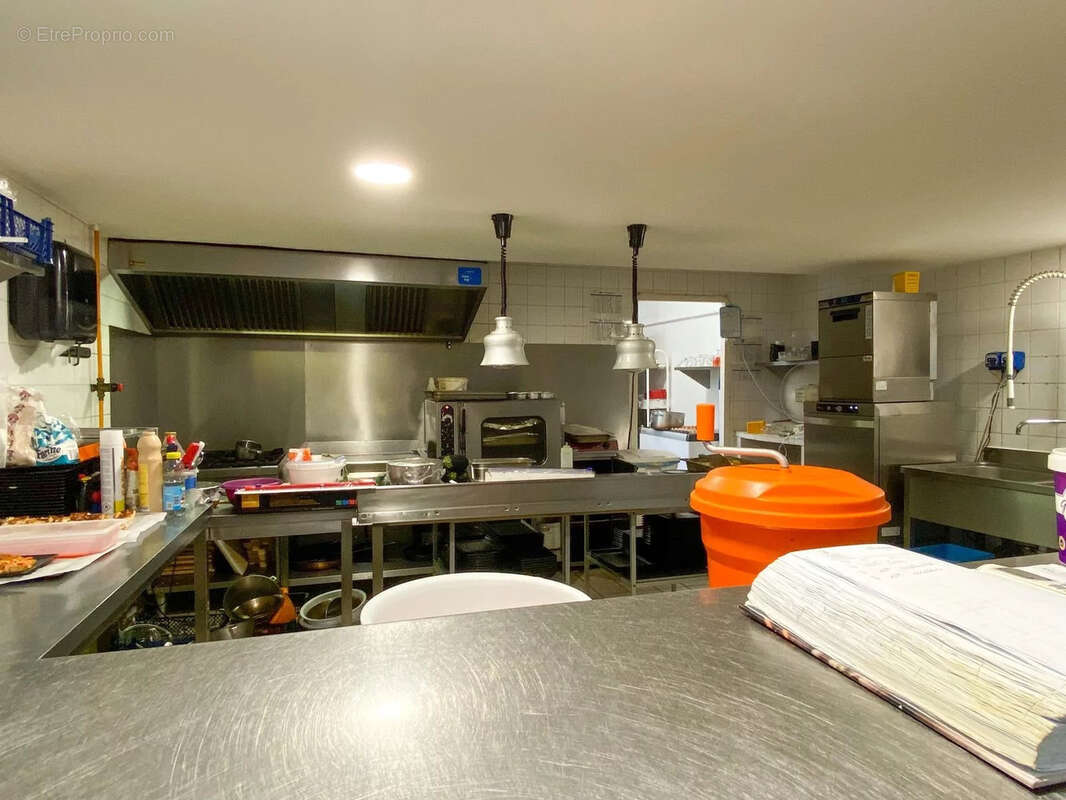 Commerce à MONT-DE-MARSAN