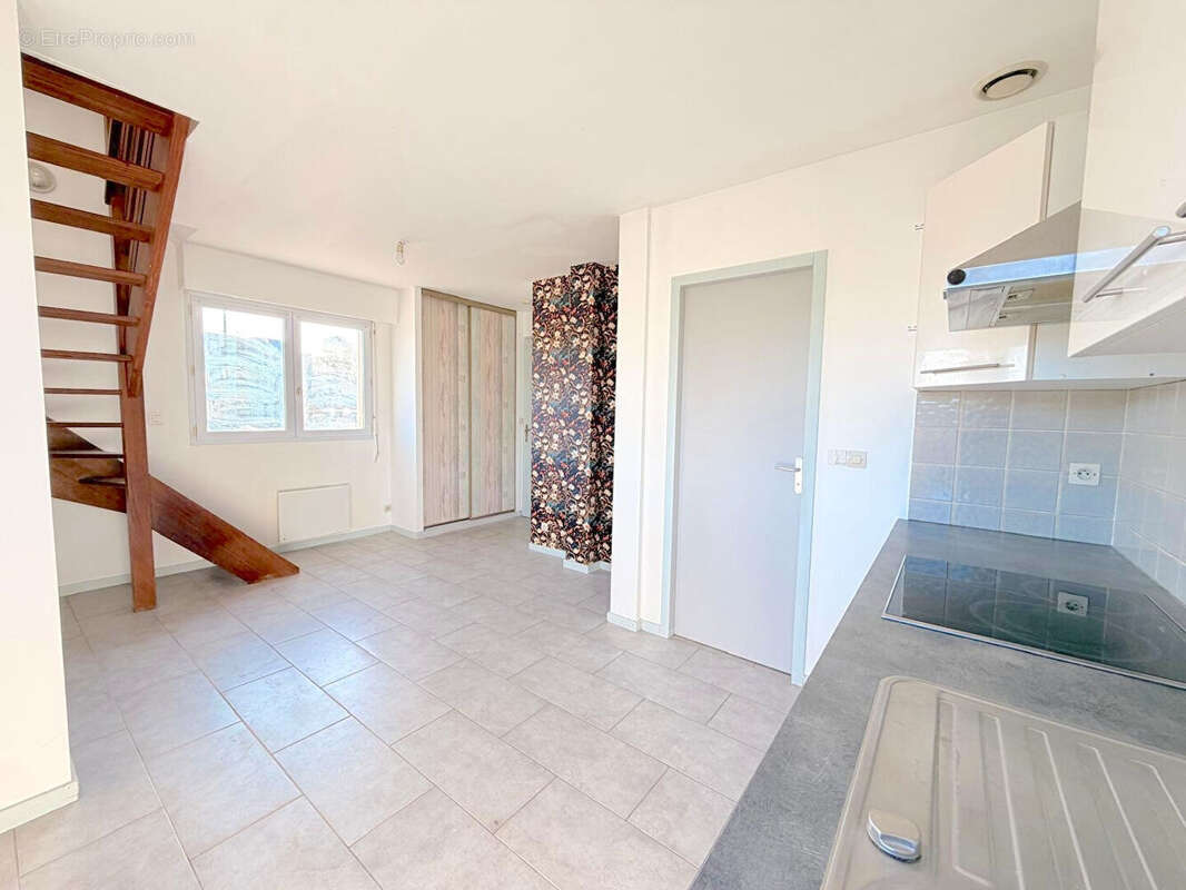 Appartement T1 bis avec terrasse à vendre au centre-ville de Biganos proche gare - photo 4