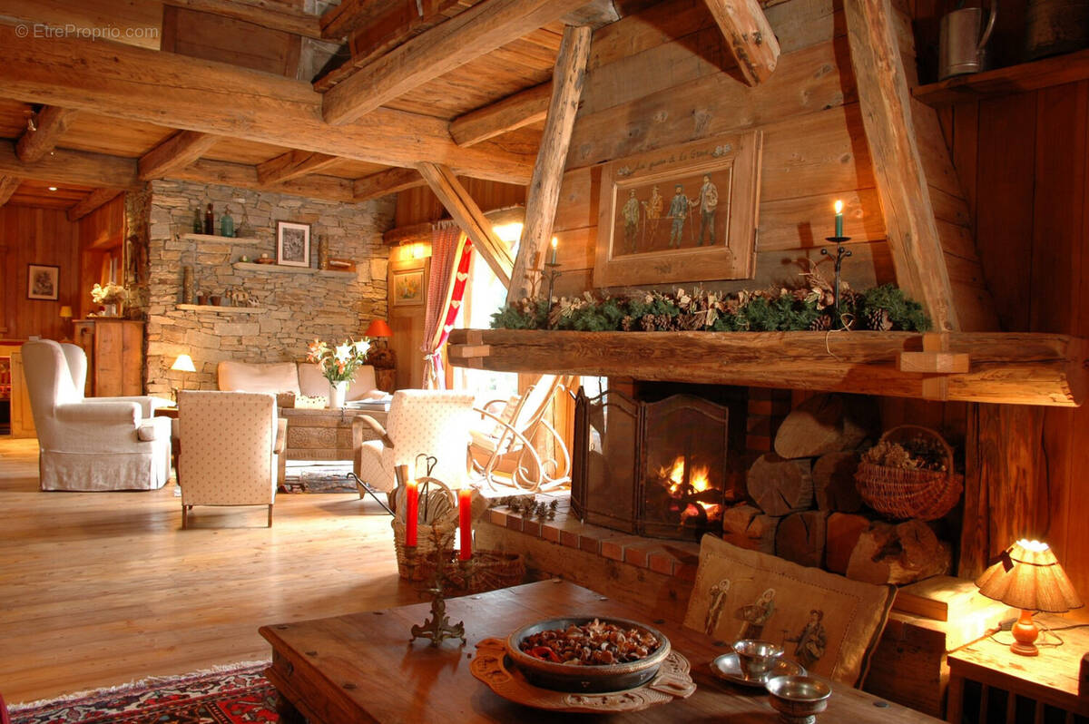 Appartement à LA SALLE-LES-ALPES