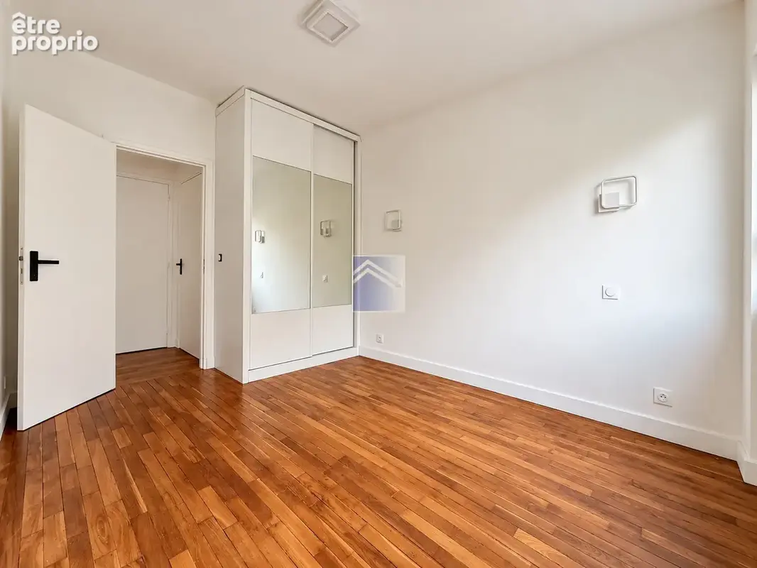 Coeur de ville - 2 pièces de 37,15 m2   rénovation haut de gamme ! - photo 8