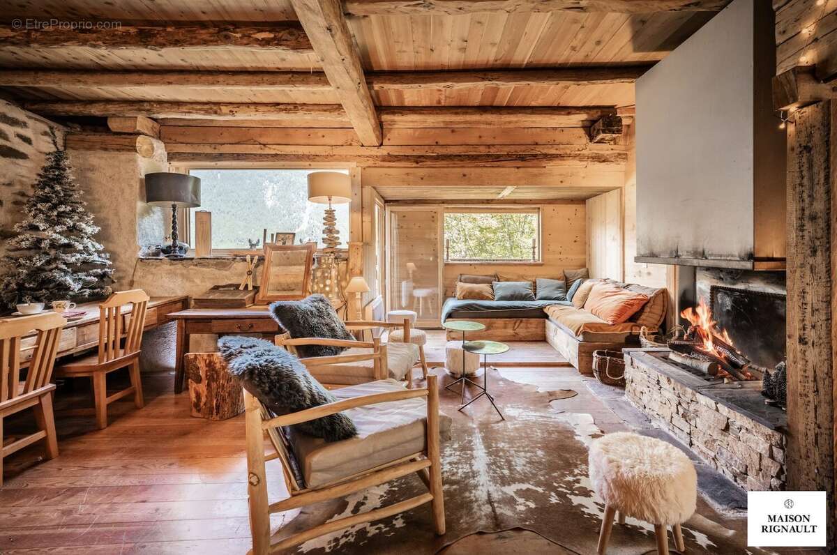 Maison à VILLAROGER