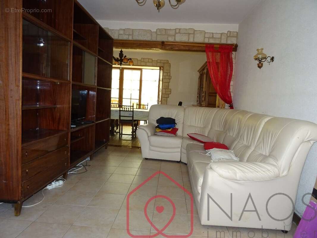 Maison à AUBIGNY-SUR-NERE