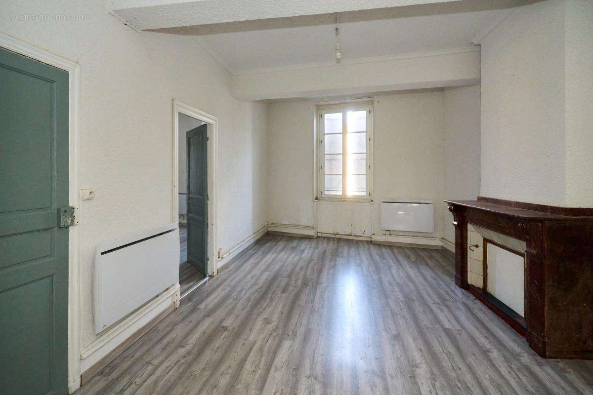 Appartement à CARCASSONNE