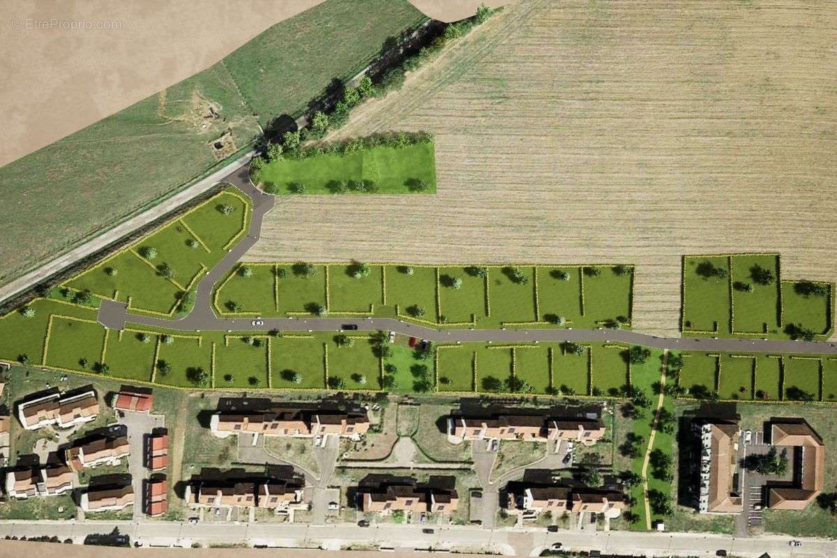 Terrain à SEMUR-EN-AUXOIS