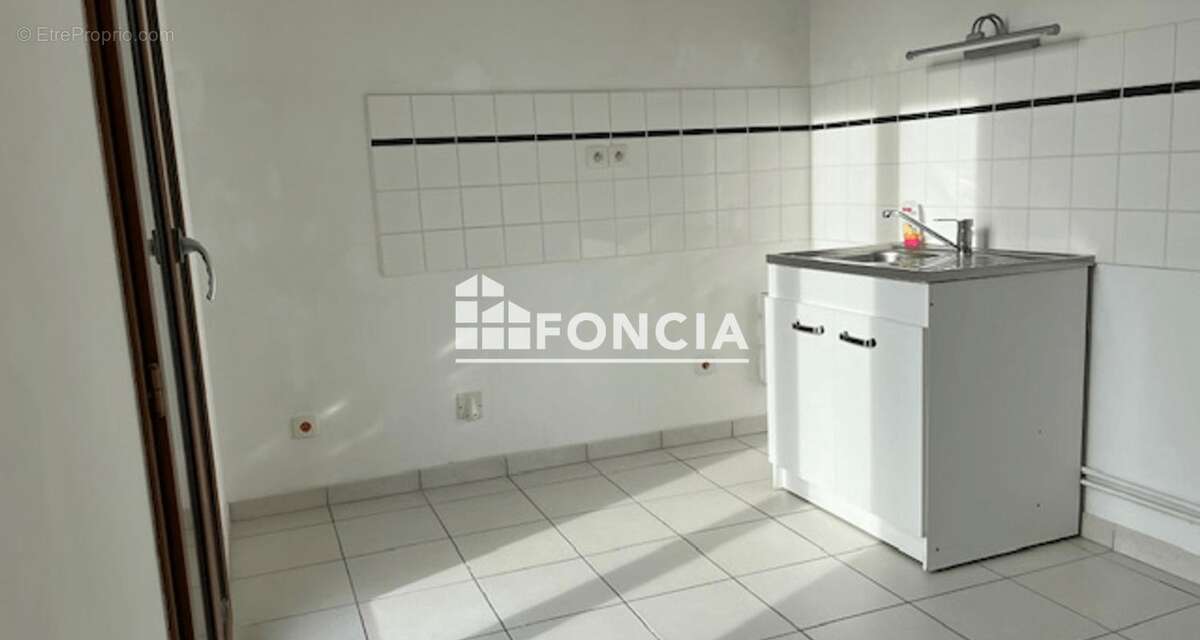 Appartement à SAINT-JACQUES-DE-LA-LANDE