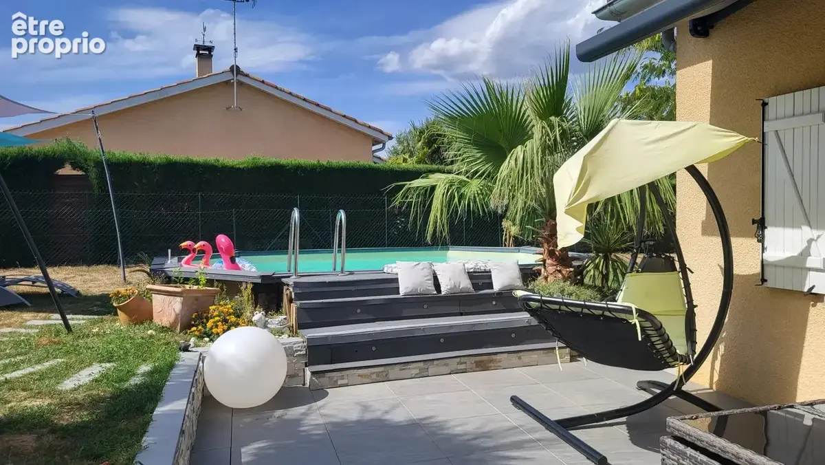 Photo Maison à Corcelles-En-Beaujolais au prix de 385 000€