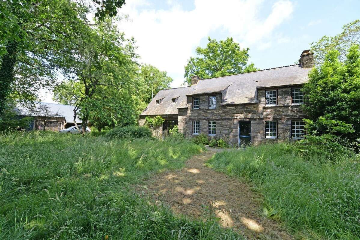 Maison 135 m² à Pipriac  - photo 2