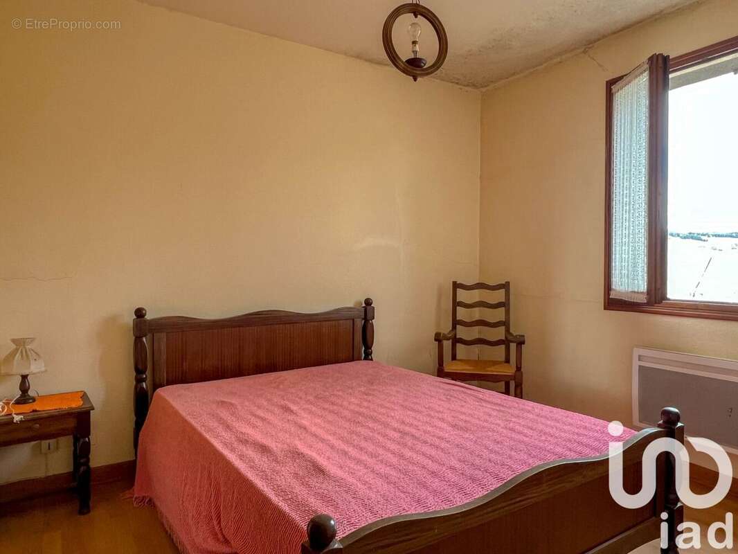 Photo 7 - Appartement à SAINT-REMY-DE-CHAUDES-AIGUES