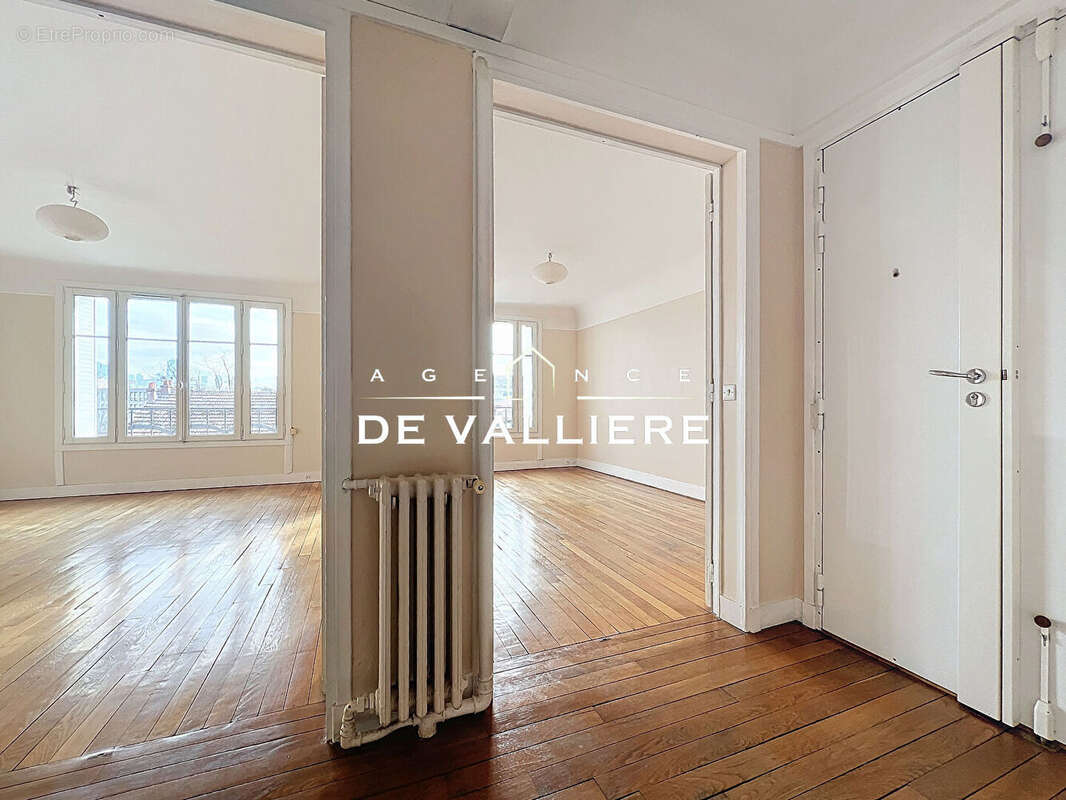 Appartement à NANTERRE