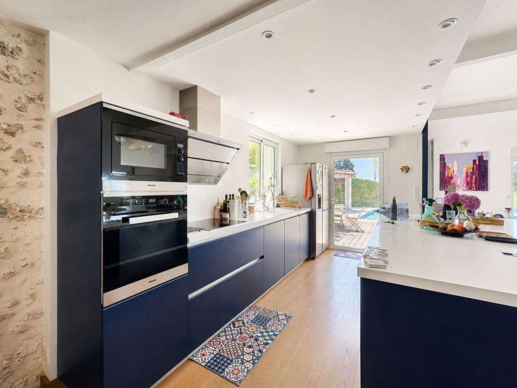 A vendre, superbe maison type provençale à Champcevinel 24750 - photo 5
