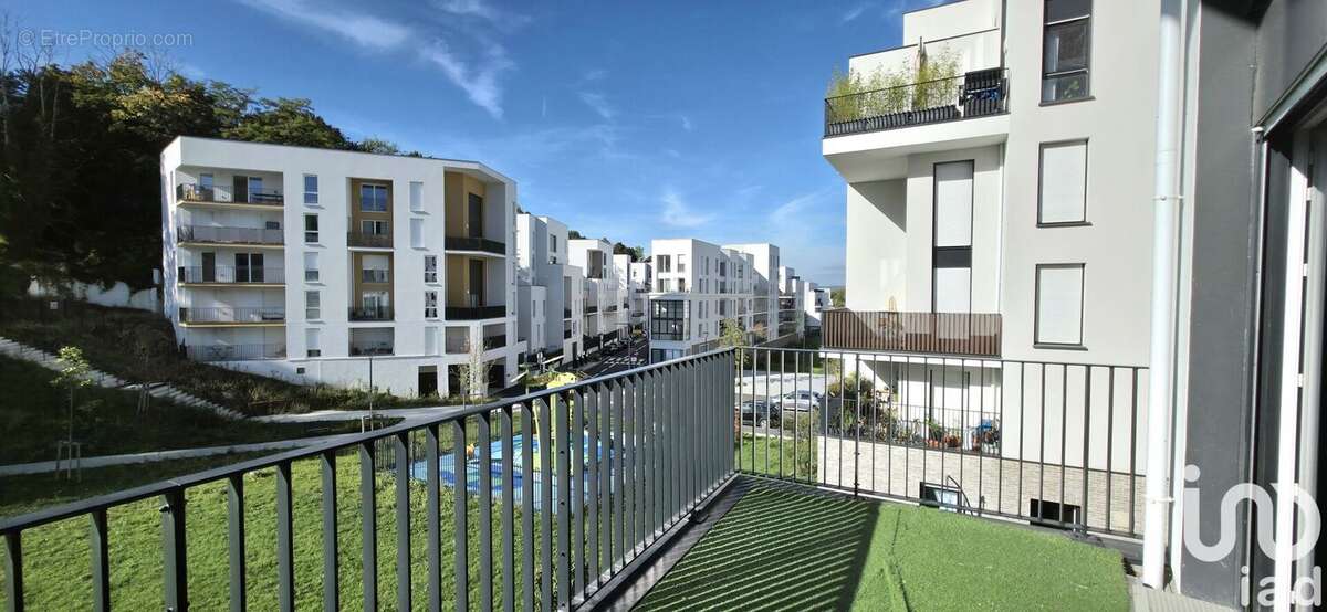 Photo 9 - Appartement à POISSY