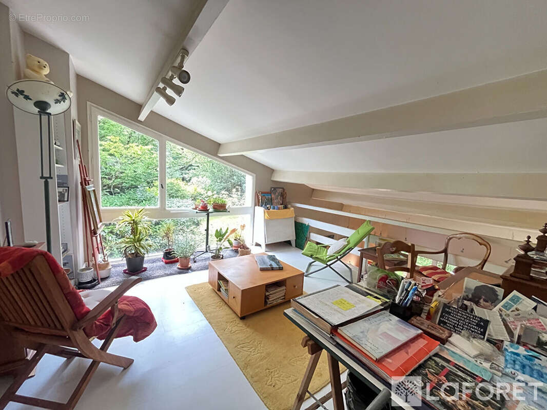 Maison - Golf St Sulpice et Cameyrac - 5 chambres - 196m² - photo 7