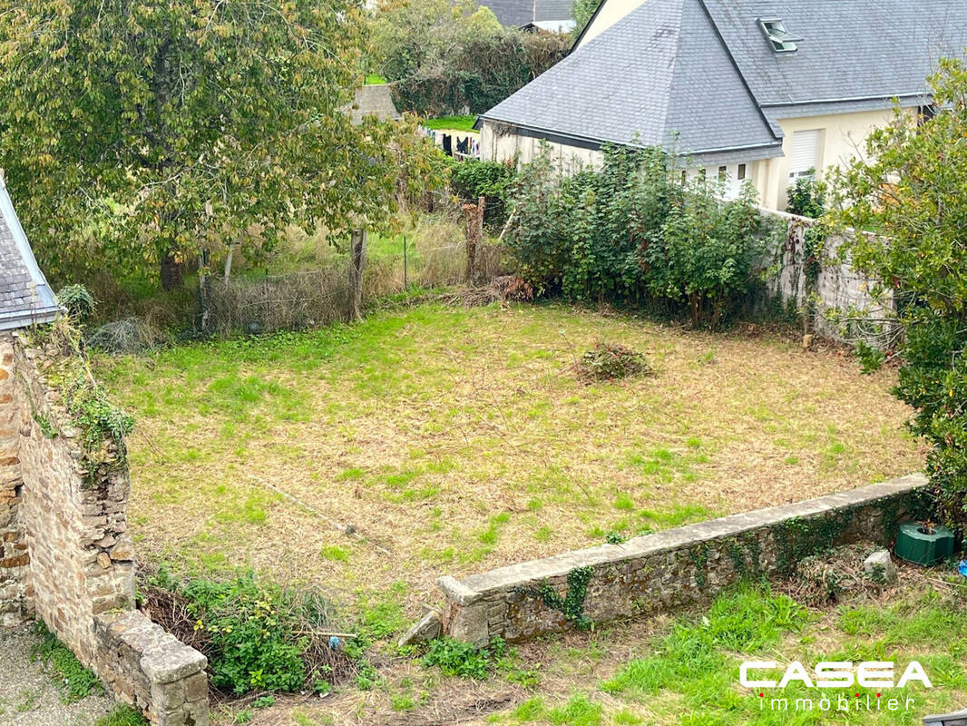 Terrain à QUIMPER