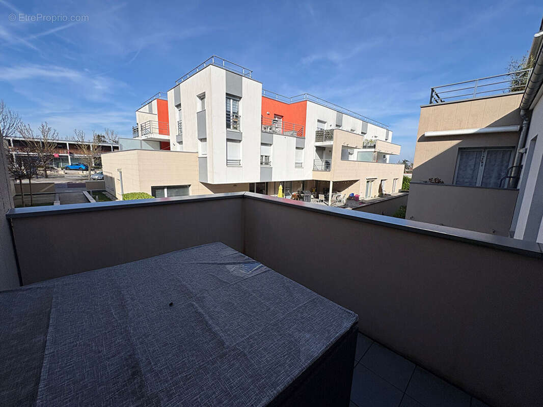 Appartement à SAINT-APOLLINAIRE