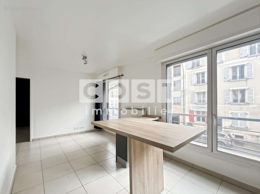 Appartement à ASNIERES-SUR-SEINE