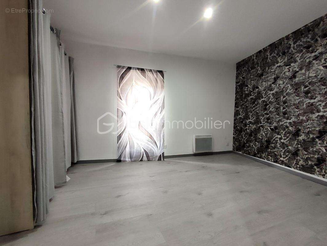 Appartement à CLERMONT-L&#039;HERAULT