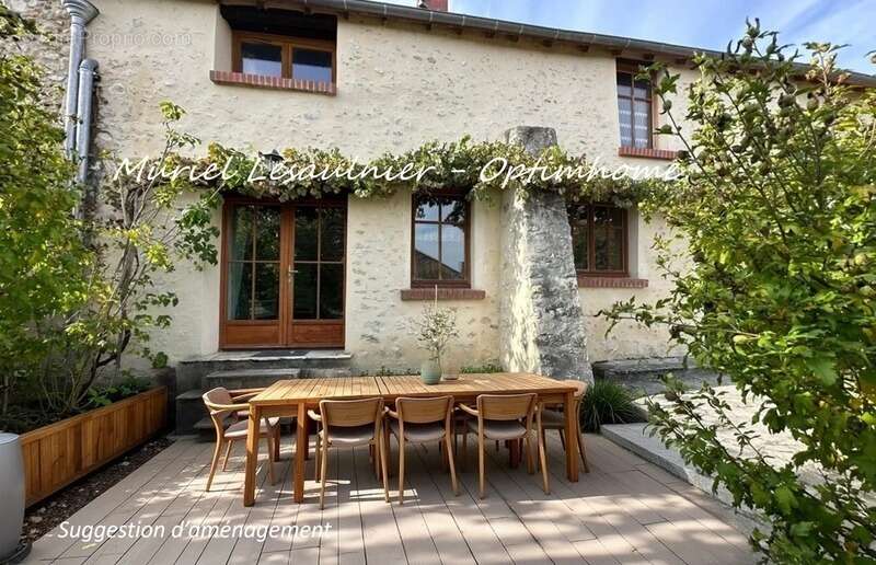 Maison à NEAUPHLE-LE-VIEUX