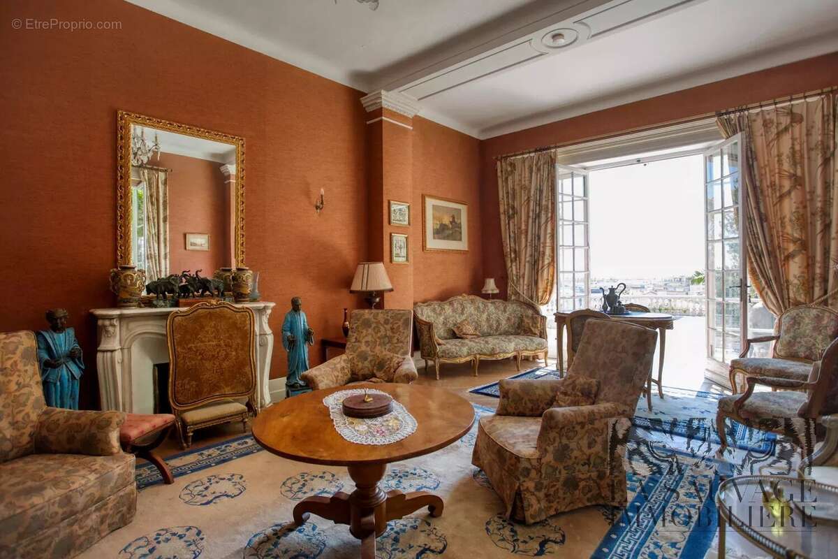 Maison à MENTON