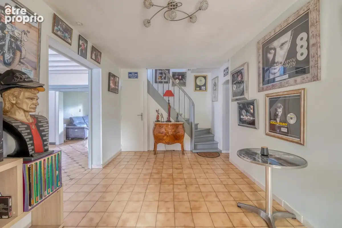 Maison 5 pièces de 136m2 sur parcelle de 436m2 - photo 5