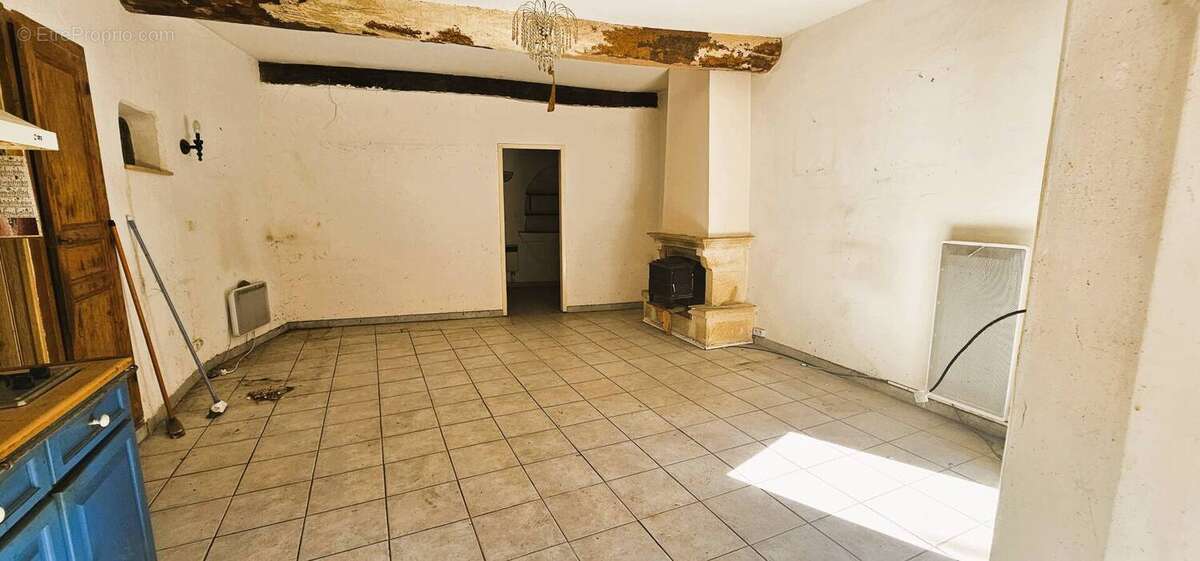 Achat appartement à rénover à Roquebrune sur argens - photo 3