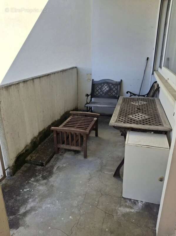 Bel appartement 3 pièces avec balcon, cave et stationnement - photo 4