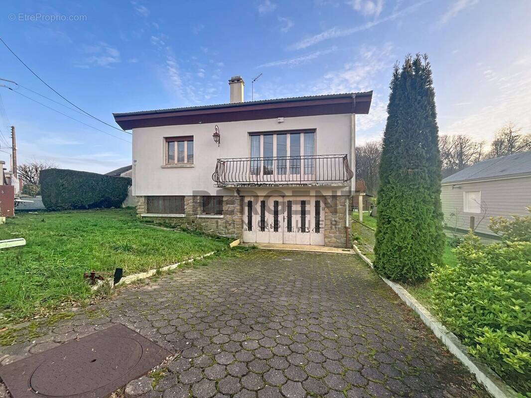 Maison à LA FRANCHEVILLE