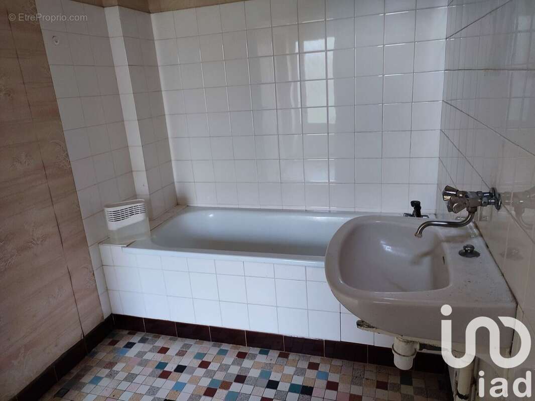 Photo 6 - Maison à CURCAY-SUR-DIVE