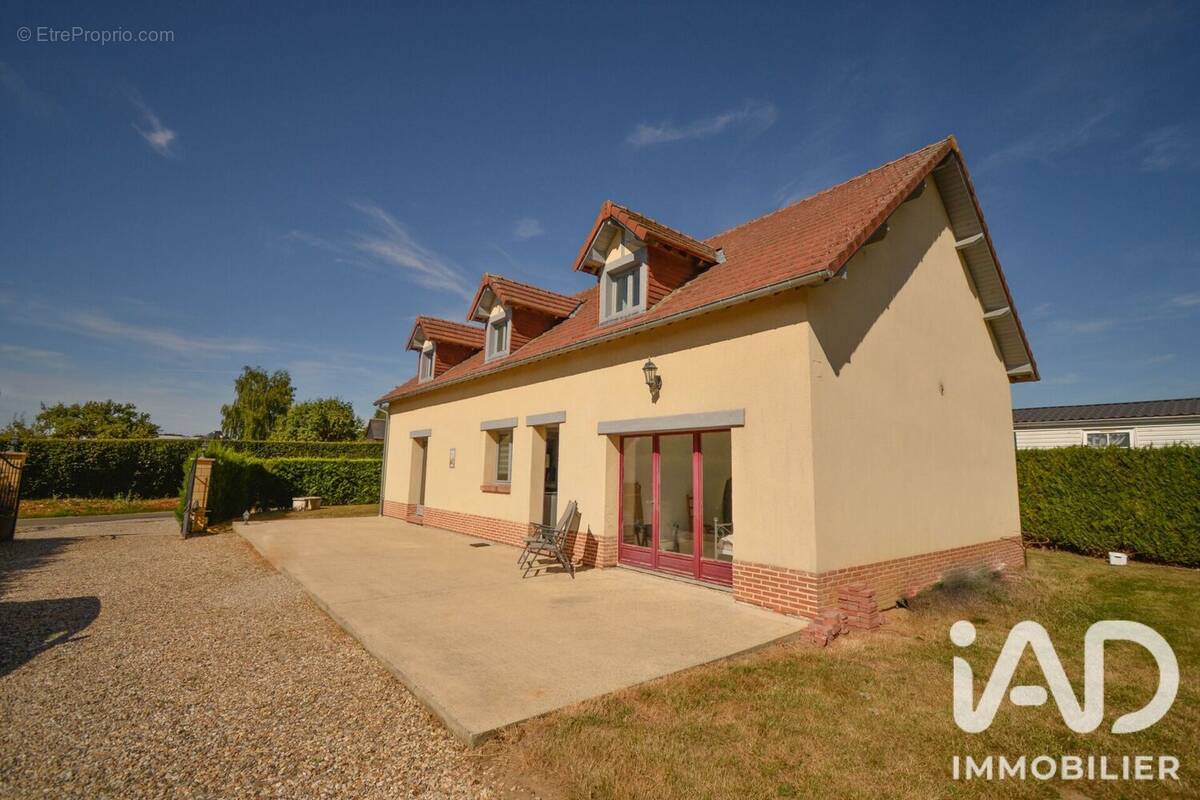 Photo 1 - Maison à BUCHY