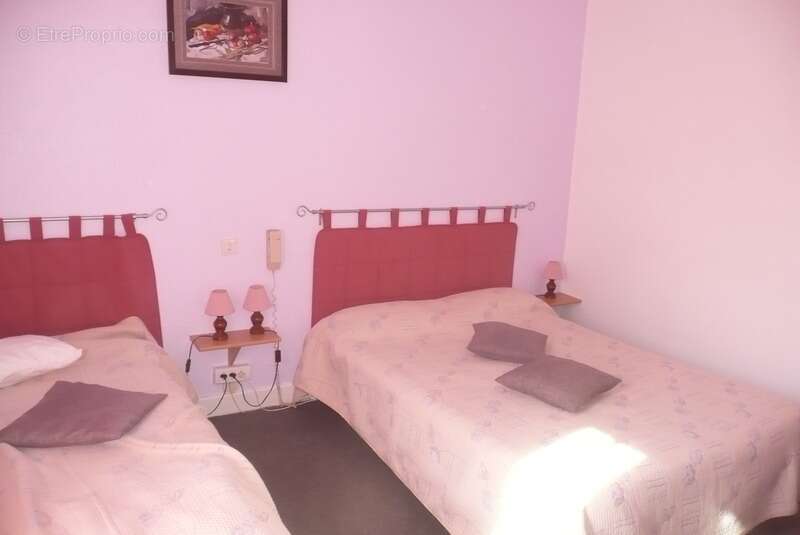 Maison à SAINT-CHAMARAND