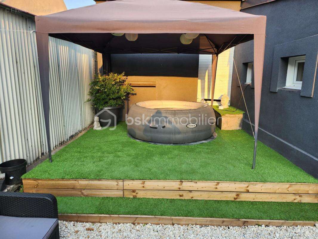 Maison à COURCELLES-LES-LENS