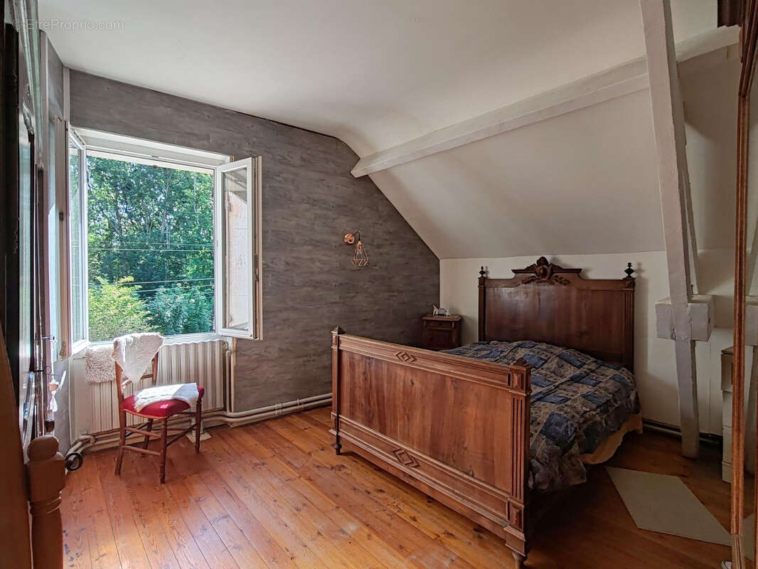 Maison à VILLERS-COTTERETS