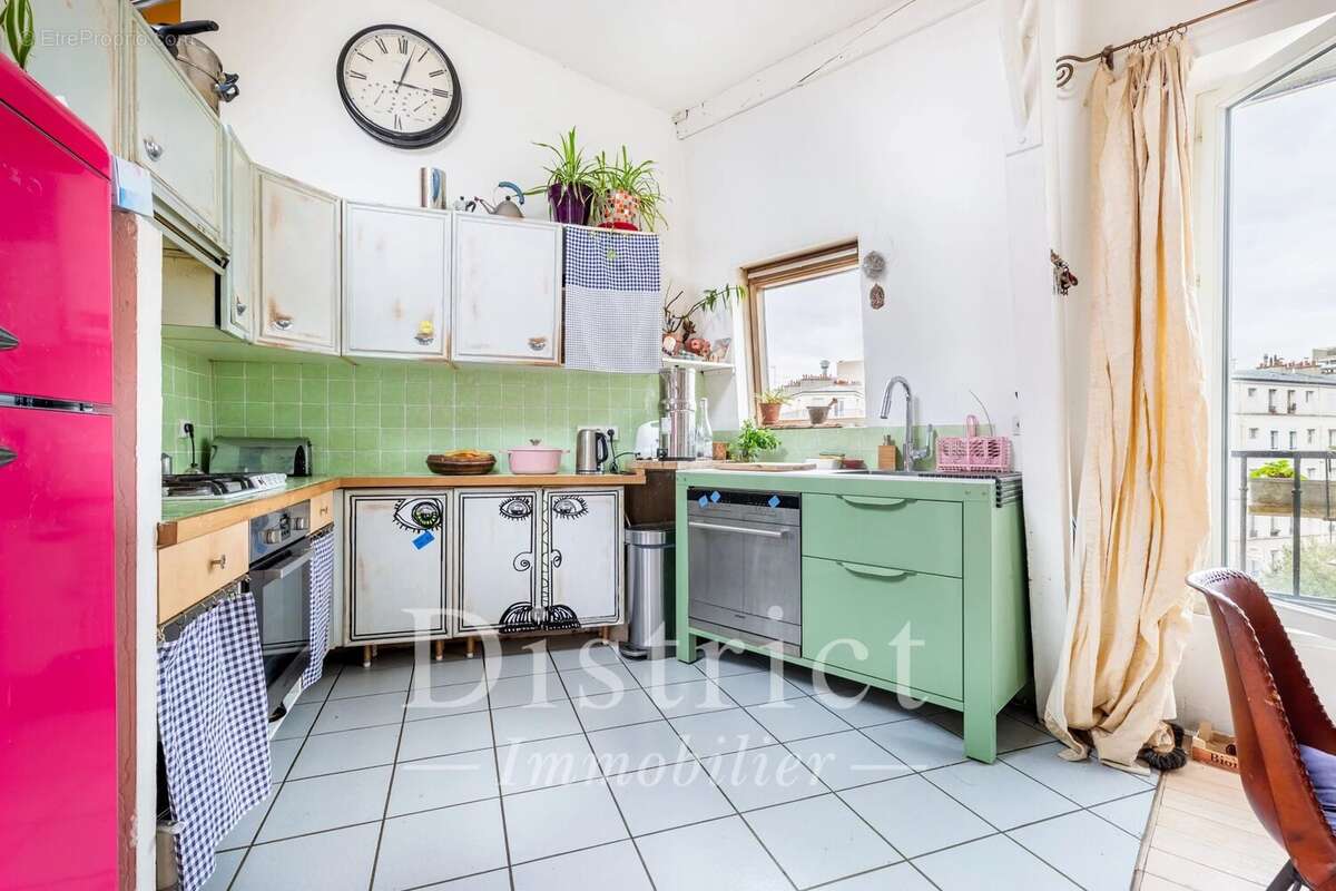 Appartement à PARIS-12E