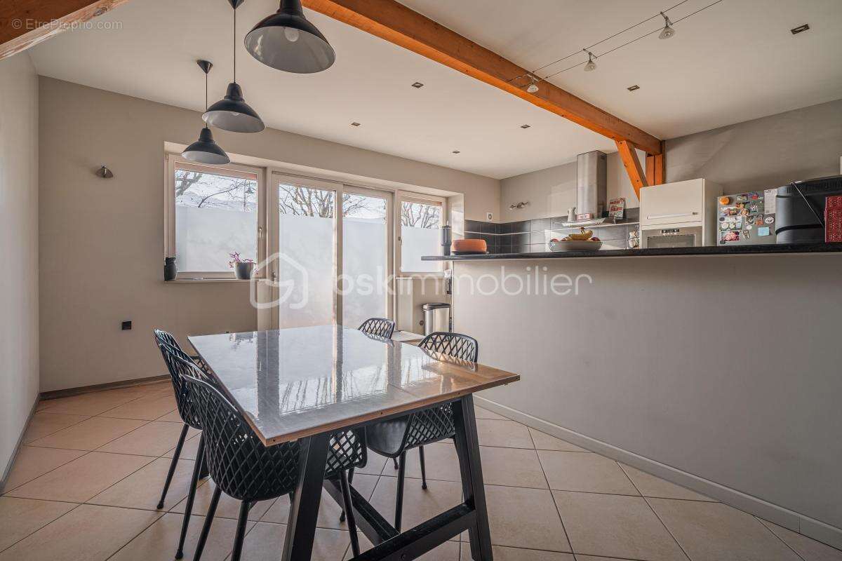 Appartement à JARRIE