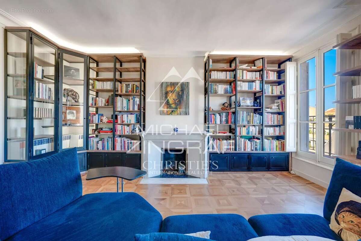 Appartement à MARSEILLE-6E