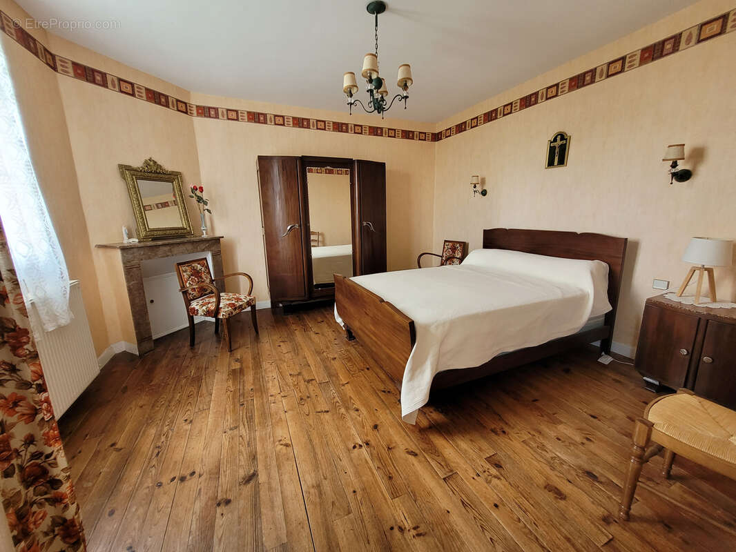 Maison à ARZACQ-ARRAZIGUET