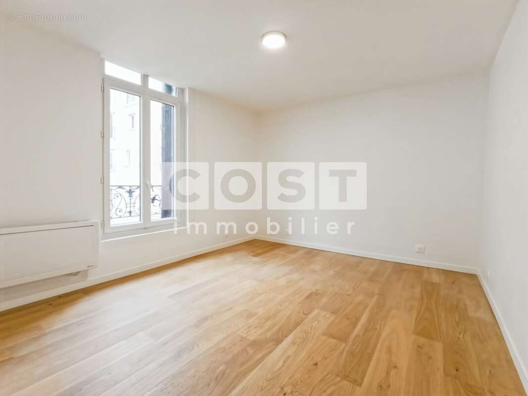 Appartement à BOIS-COLOMBES