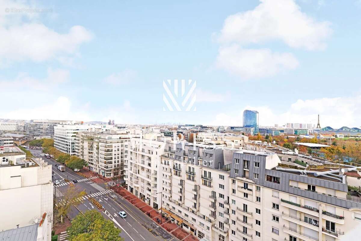 Appartement à ISSY-LES-MOULINEAUX