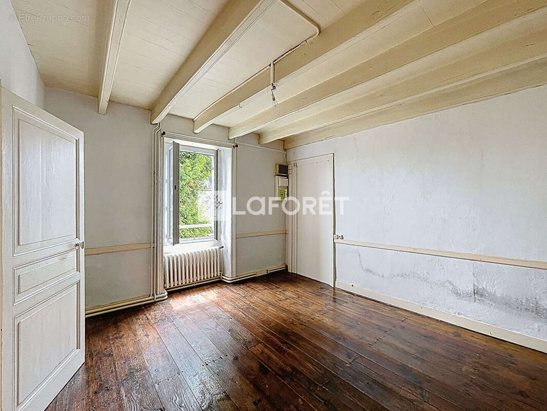 Maison à SAINT-NICOLAS-DU-TERTRE